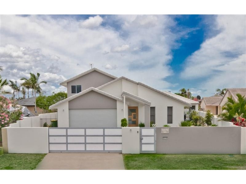 26 Cayman Drive, Clear Island Waters QLD 4226