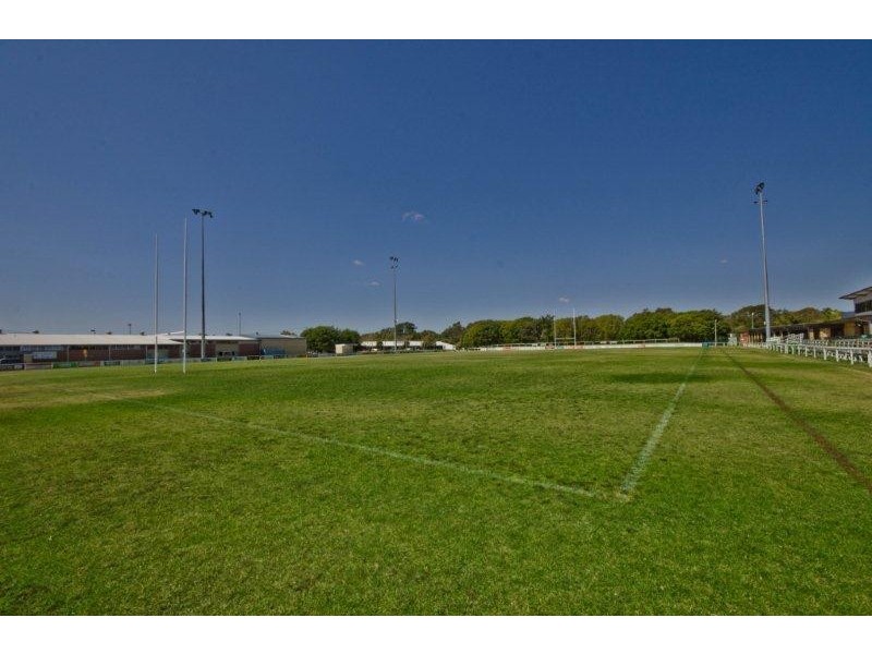 6 18 Peter Parade, Mermaid Waters QLD 4218