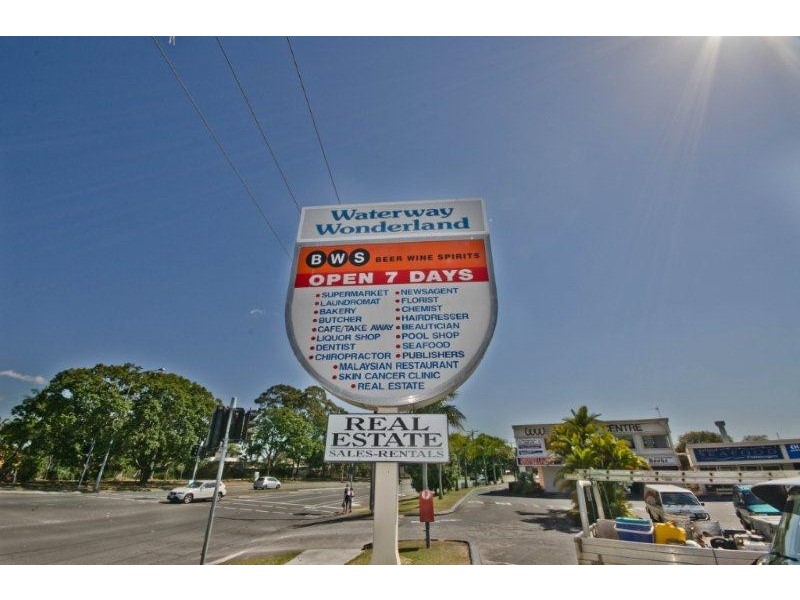 6 18 Peter Parade, Mermaid Waters QLD 4218