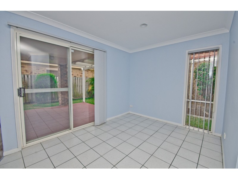 10 Wharton St, Varsity Lakes QLD 4227