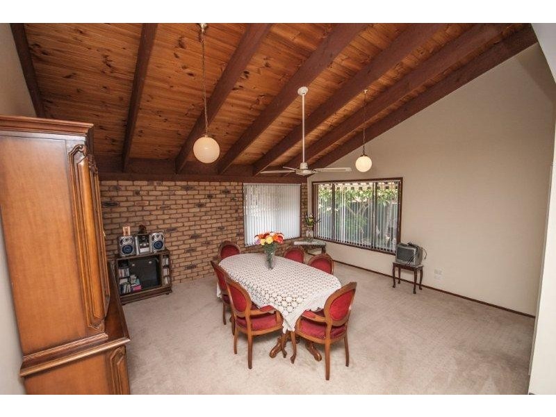 4 Bilgola Place, Robina QLD 4226