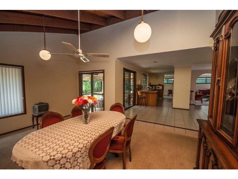 4 Bilgola Place, Robina QLD 4226