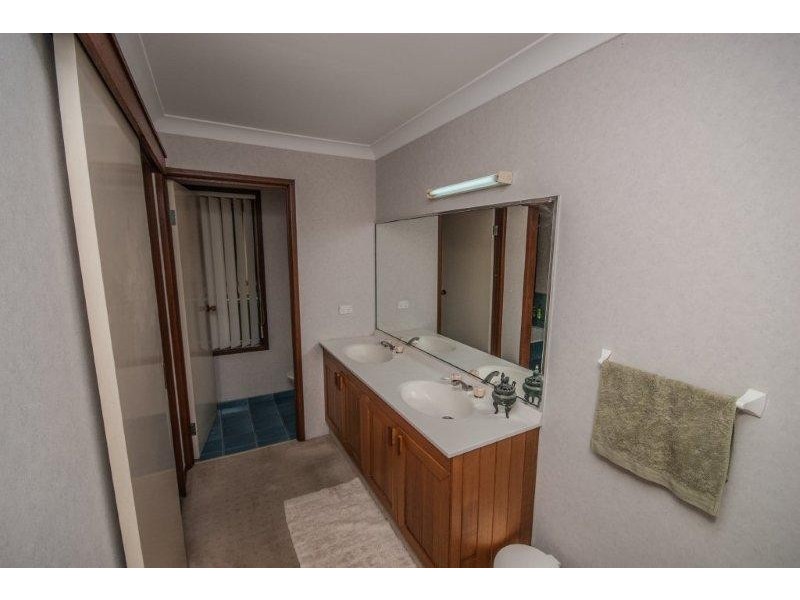 4 Bilgola Place, Robina QLD 4226