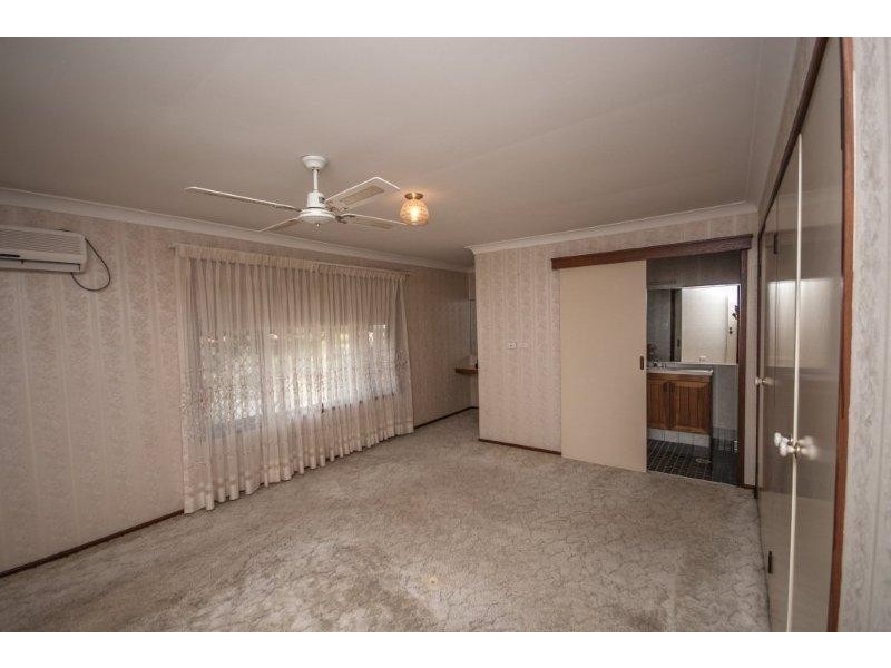 4 Bilgola Place, Robina QLD 4226