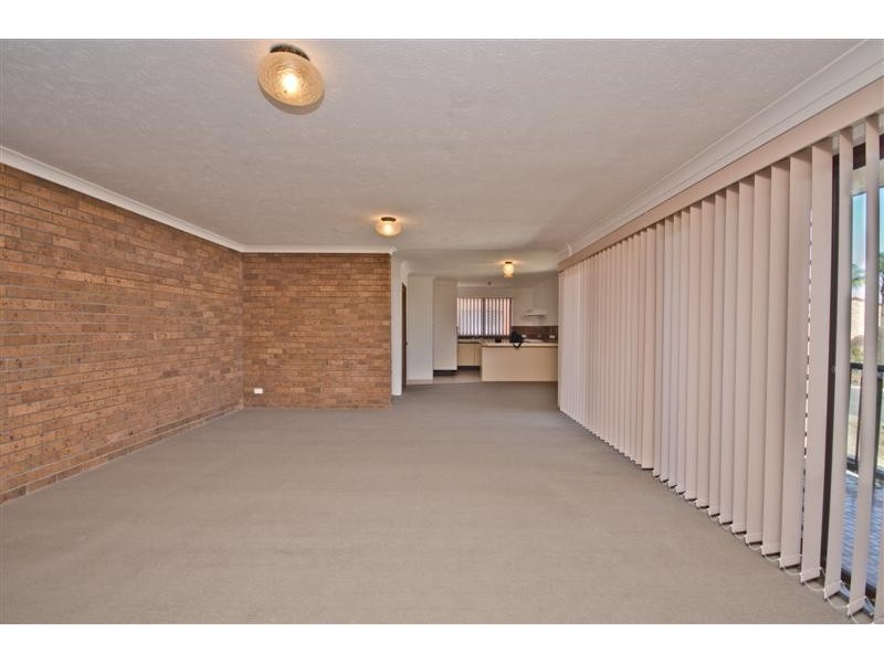 3/17 Duet Drive, Mermaid Waters QLD 4218