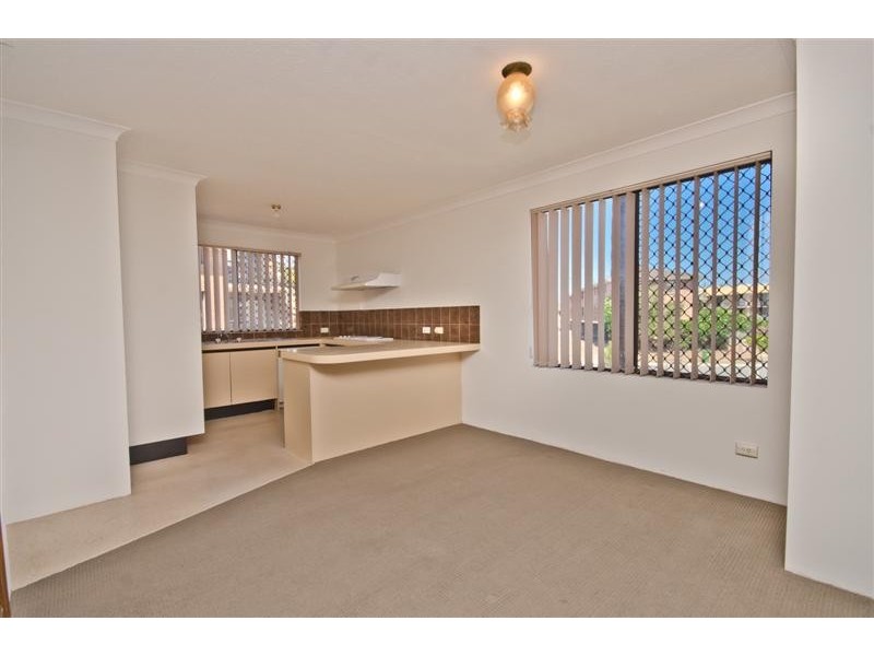 3/17 Duet Drive, Mermaid Waters QLD 4218