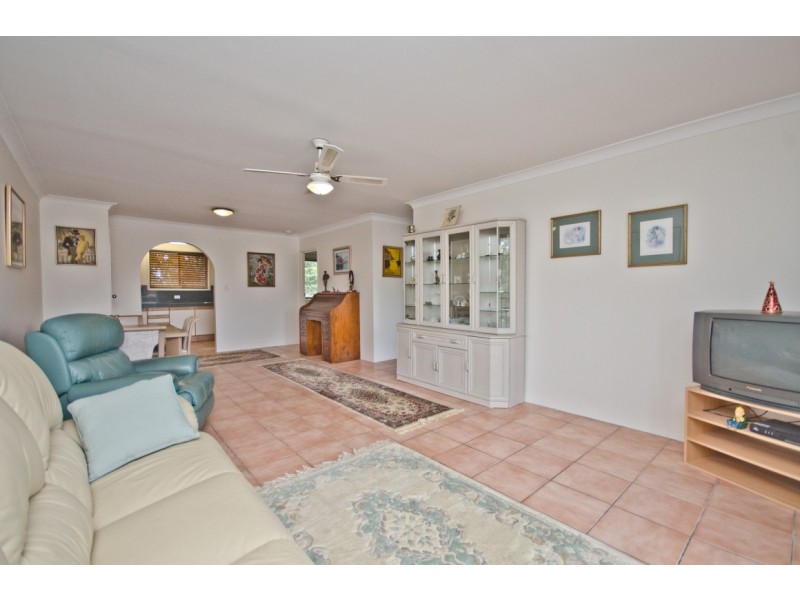 6/18 Peter Pde, Mermaid Waters QLD 4218