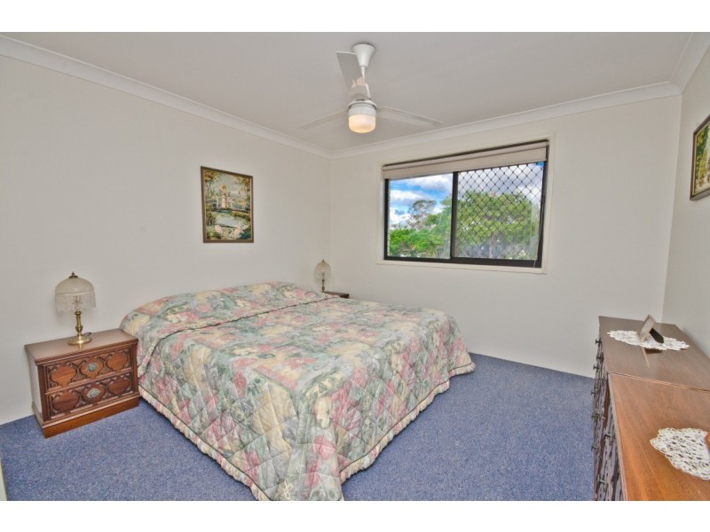 6/18 Peter Pde, Mermaid Waters QLD 4218