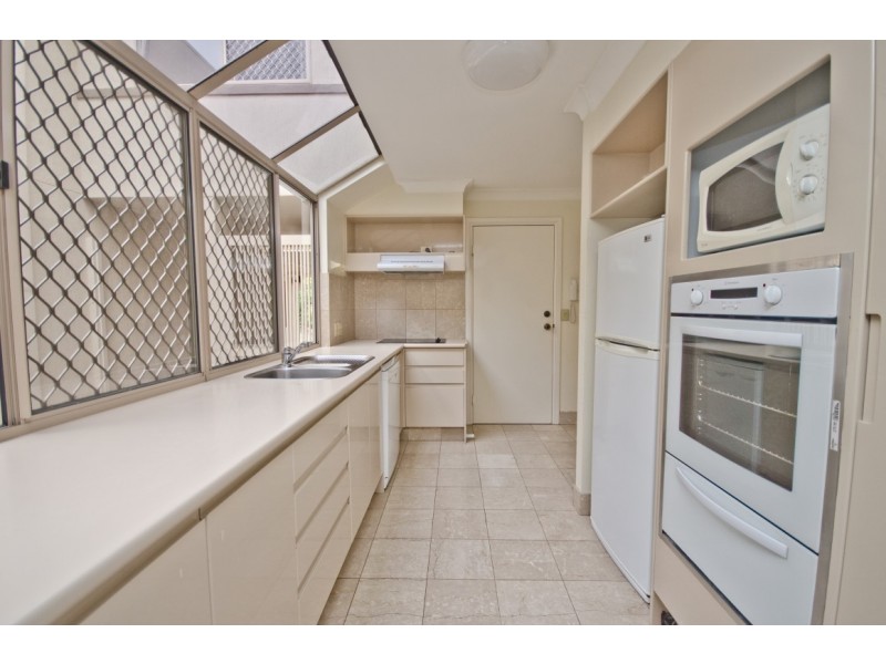 7/1 Resort Drive, Robina QLD 4226