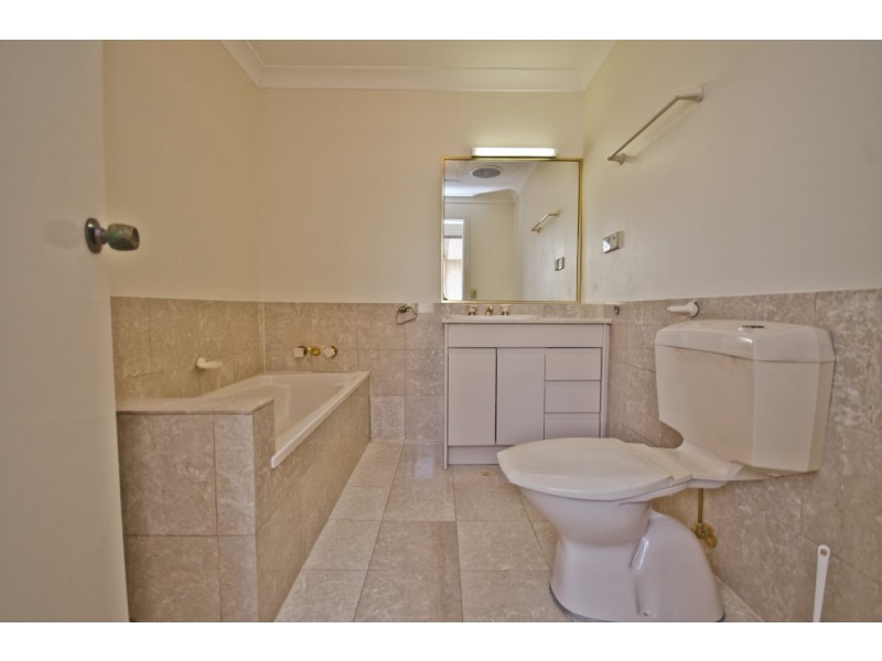 7/1 Resort Drive, Robina QLD 4226