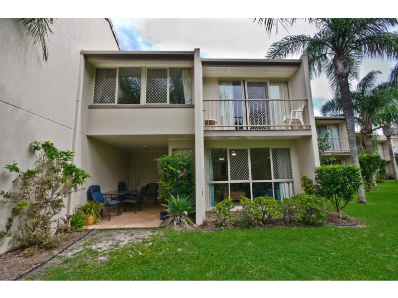 7/1 Resort Drive, Robina QLD 4226