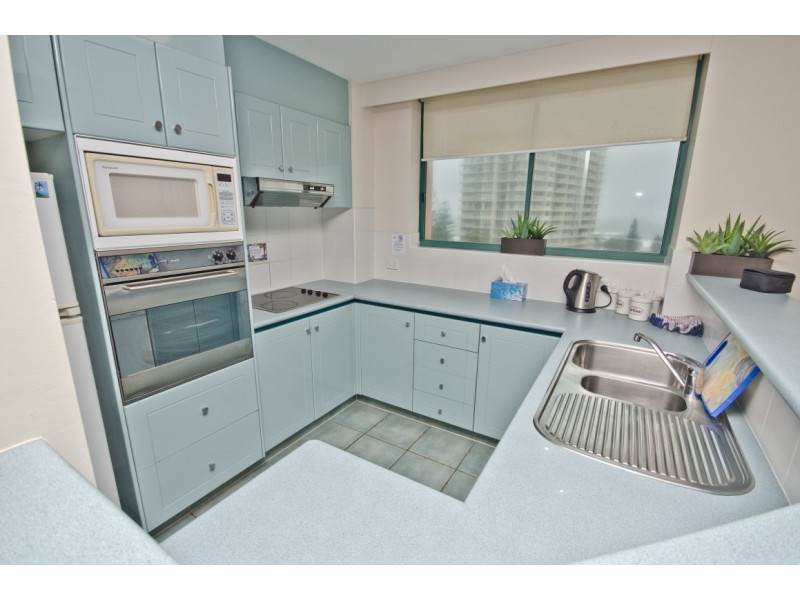 5 Palm Avenue, Surfers Paradise QLD 4217