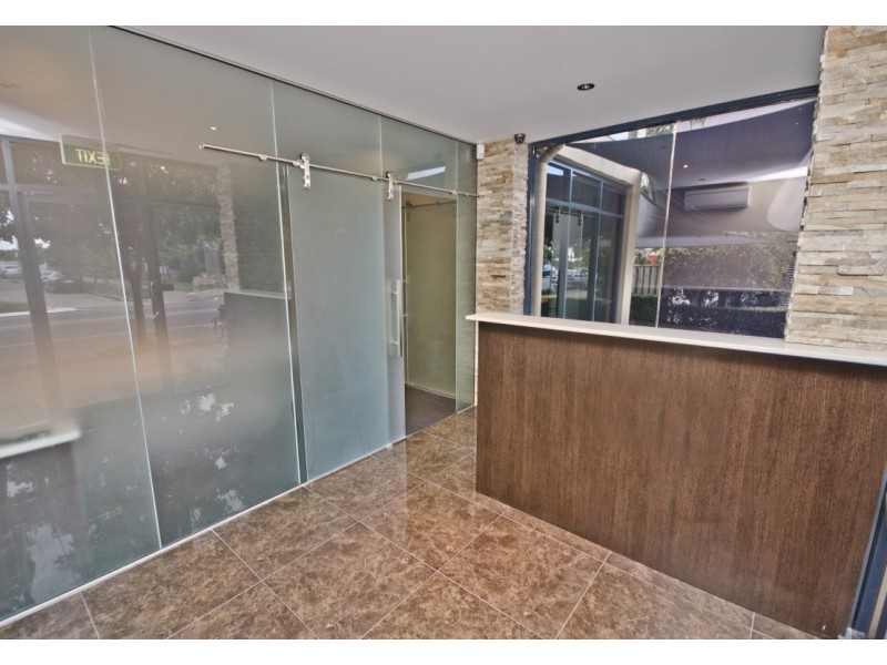 3a / 128 Varsity Parade, Varsity Lakes QLD 4227