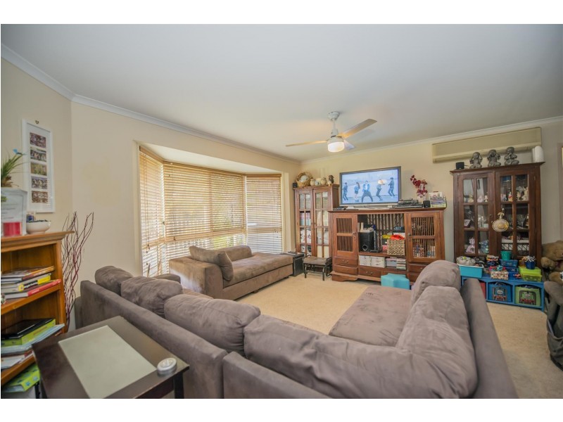 16 Greenacre Drive, Parkwood QLD 4214