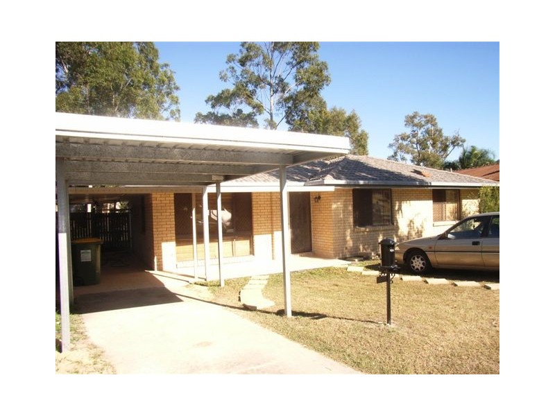 16 Levestam Court, Carrara QLD 4211