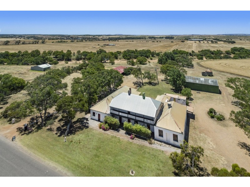 338 Company Road, Greenough WA 6532