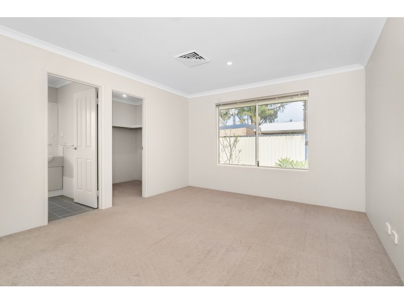 249A Sixth Street, Wonthella WA 6530