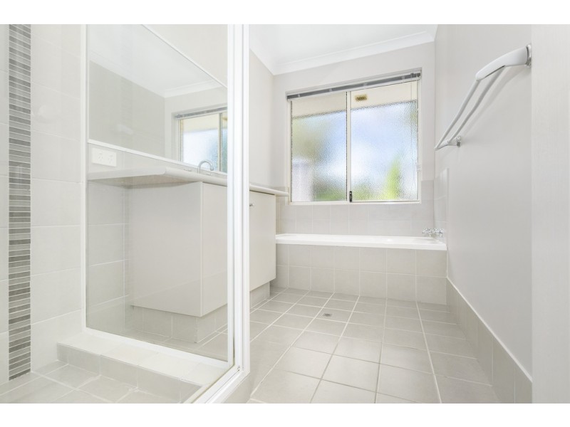 249A Sixth Street, Wonthella WA 6530