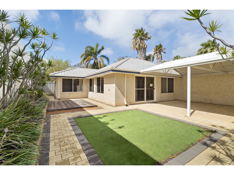 249A Sixth Street, Wonthella WA 6530