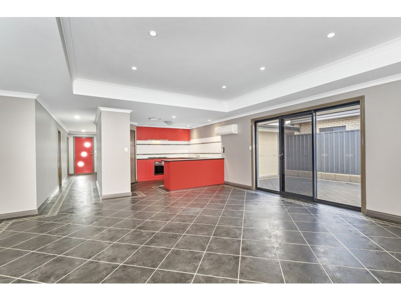 13 Sutherland Drive, Mount Tarcoola WA 6530
