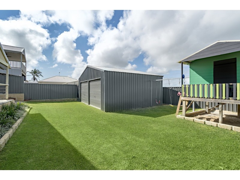 13 Sutherland Drive, Mount Tarcoola WA 6530