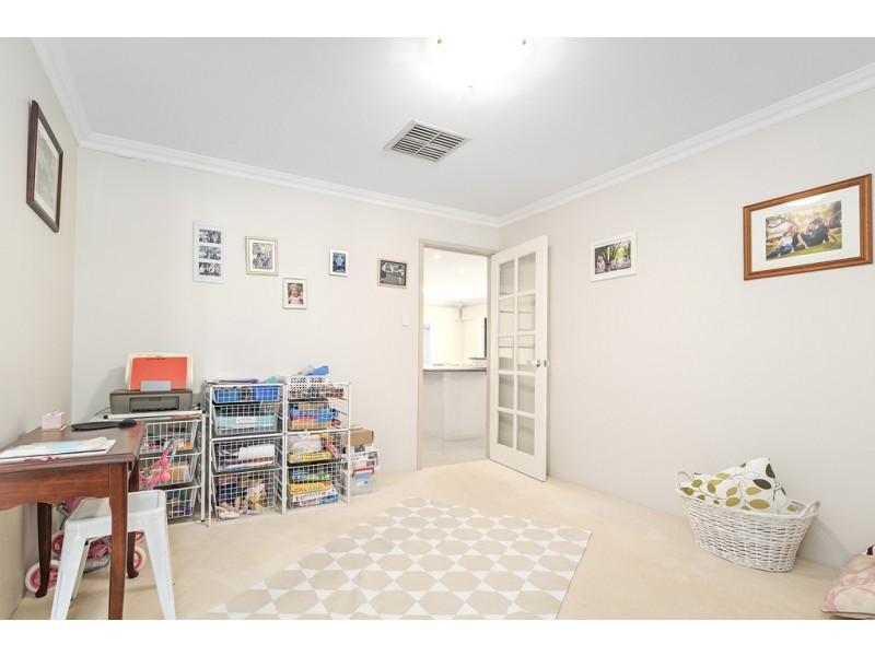 15 St George’s Close, Bluff Point WA 6530