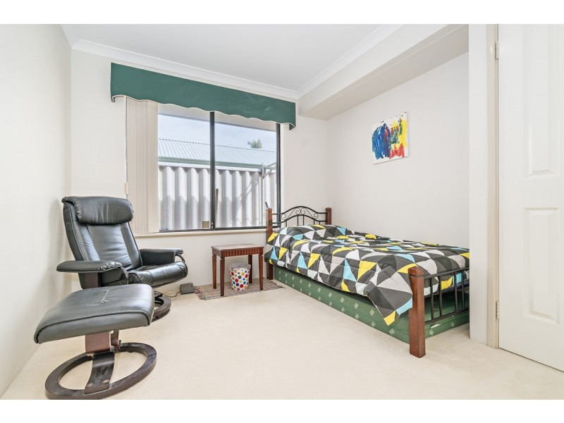 15 St George’s Close, Bluff Point WA 6530