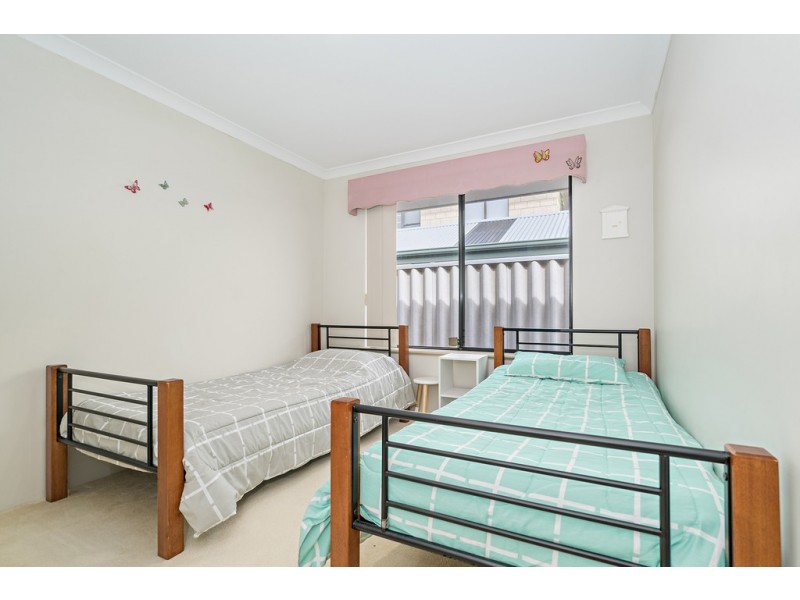 15 St George’s Close, Bluff Point WA 6530