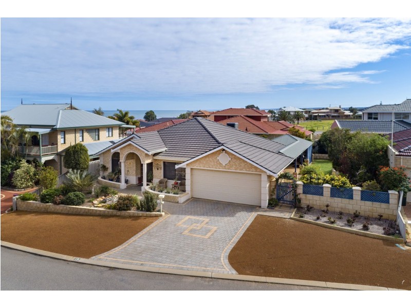15 St George’s Close, Bluff Point WA 6530
