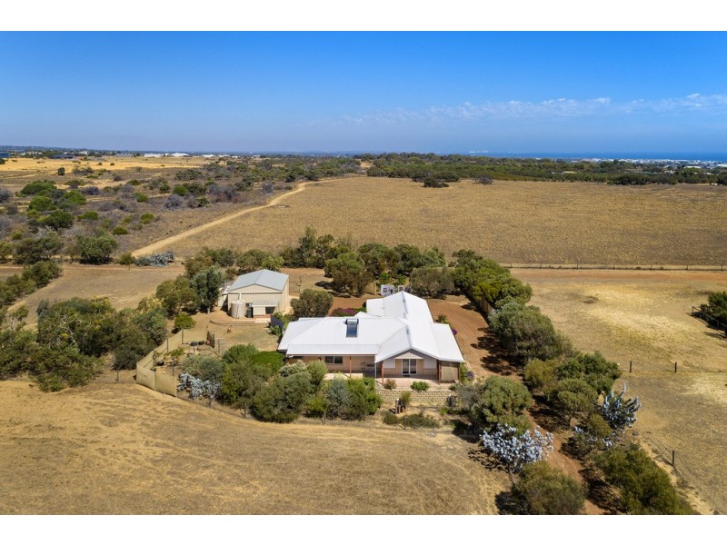 88 Eliza Shaw Drive, White Peak WA 6532