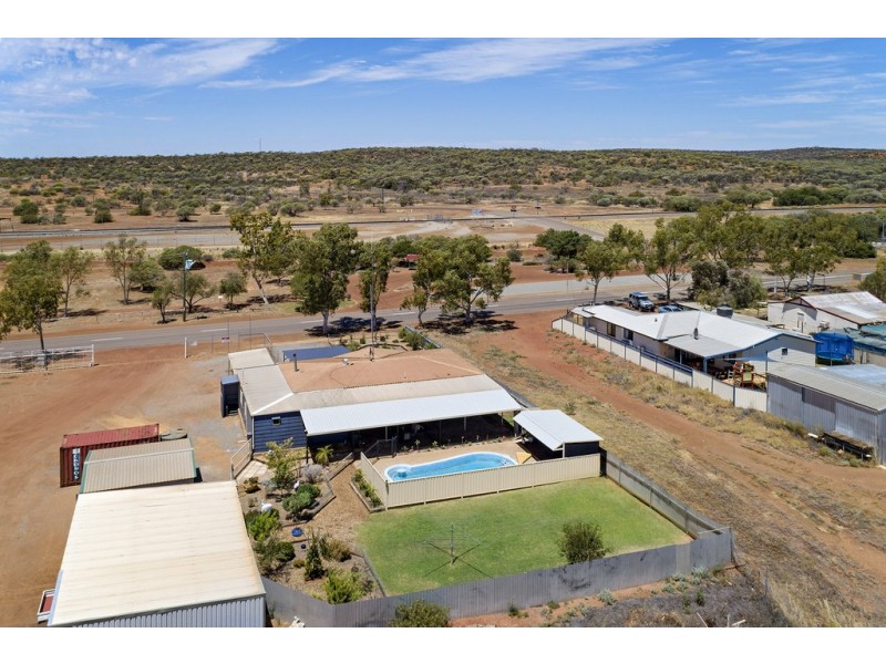 1A and 268 Mitchell Street, Mullewa WA 6630