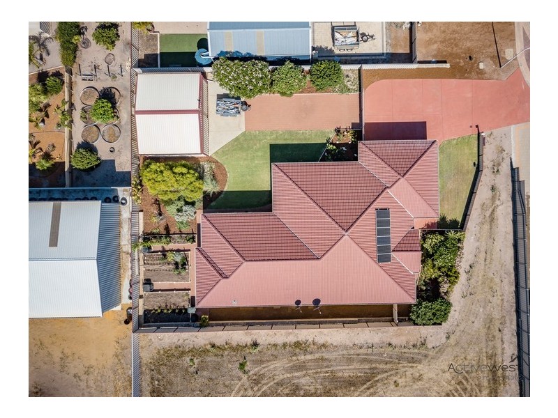 45 Wave Crest Circle, Drummond Cove WA 6532