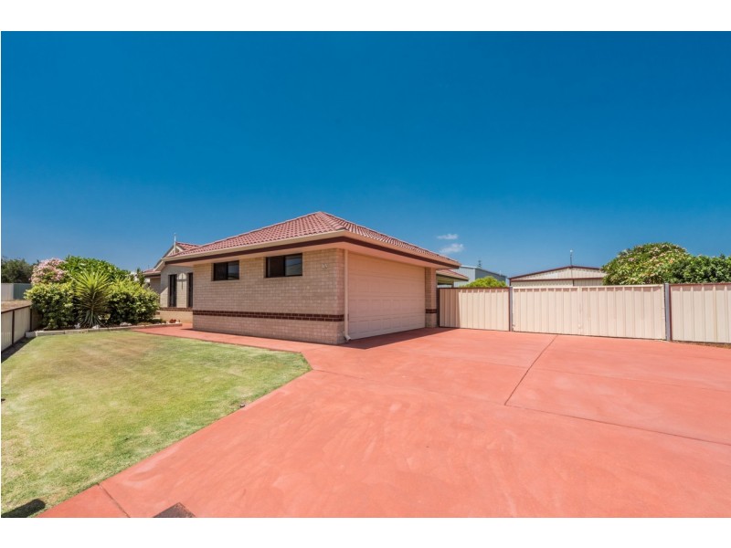 45 Wave Crest Circle, Drummond Cove WA 6532