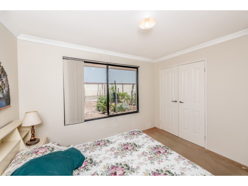 45 Wave Crest Circle, Drummond Cove WA 6532