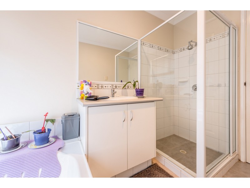 45 Wave Crest Circle, Drummond Cove WA 6532