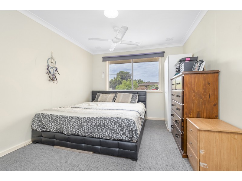 11 Melbourne Street, Waggrakine WA 6530