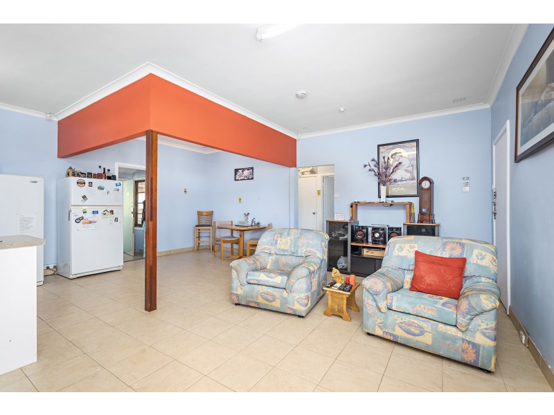 32 Cypress Street, Rangeway WA 6530