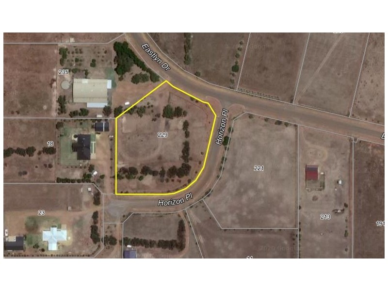 229 Eastlyn Drive, Deepdale WA 6532