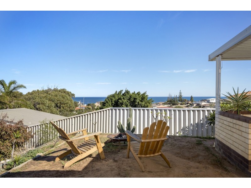 82 Bayview Street, Mount Tarcoola WA 6530