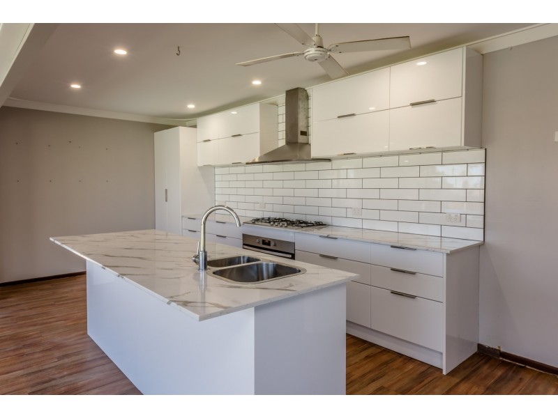 4 Pearson Street, Mount Tarcoola WA 6530