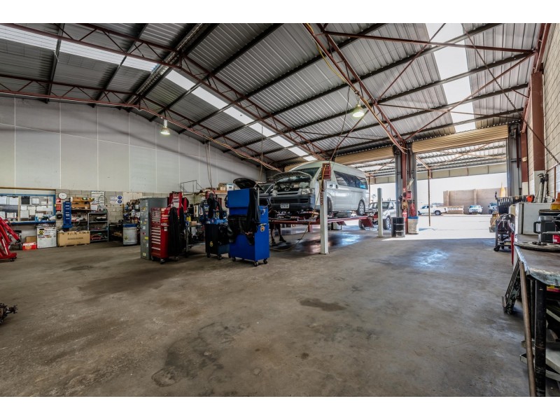 6 Boyd Street, Webberton WA 6530