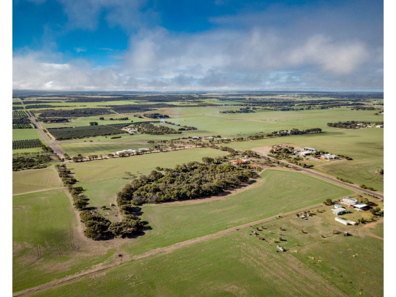 65 Melaleuca Road, Bookara WA 6525