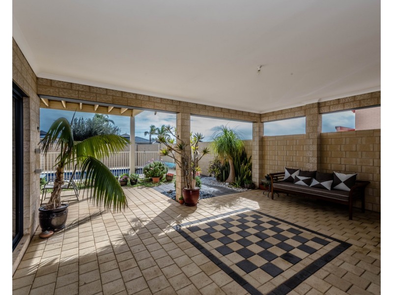 36 Columbus Boulevard, Wandina WA 6530