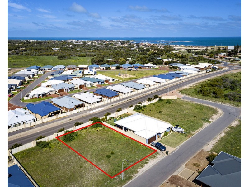7 Cuff Way, Port Denison WA 6525