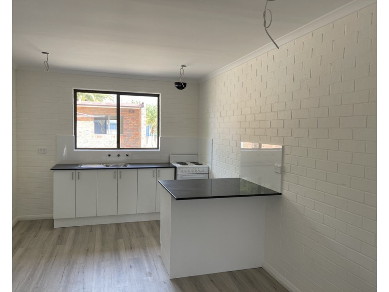 10/213 Sixth Street, Wonthella WA 6530