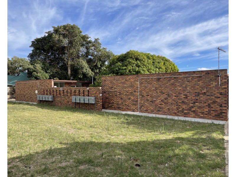 10/213 Sixth Street, Wonthella WA 6530