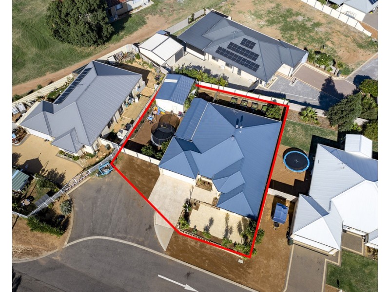 3 ANDREW LANE, Waggrakine WA 6530