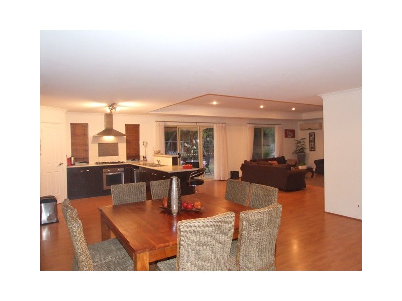 51B Eakins Crescent, Wandina WA 6530