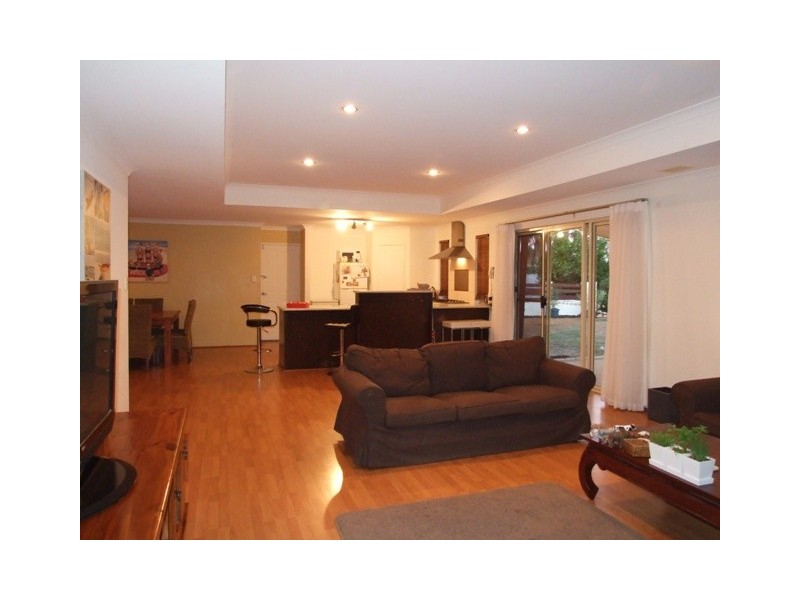 51B Eakins Crescent, Wandina WA 6530