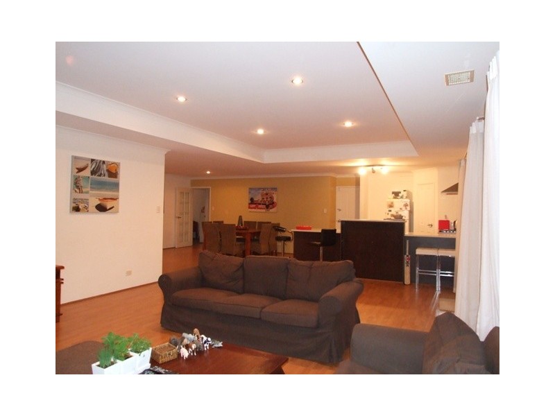 51B Eakins Crescent, Wandina WA 6530